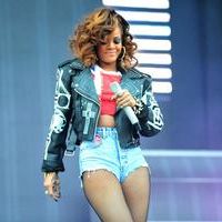 Rihanna - The V festival Day 2011 Pictures | Picture 62634